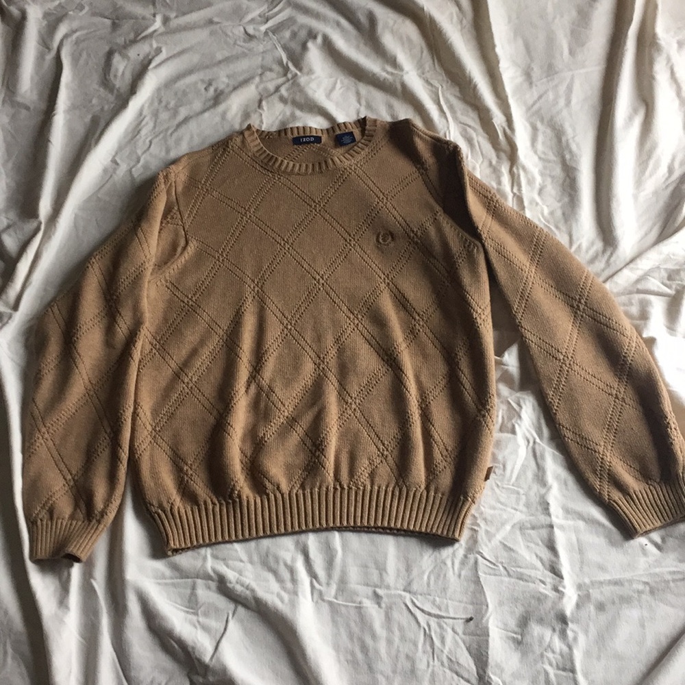 Izod sweater